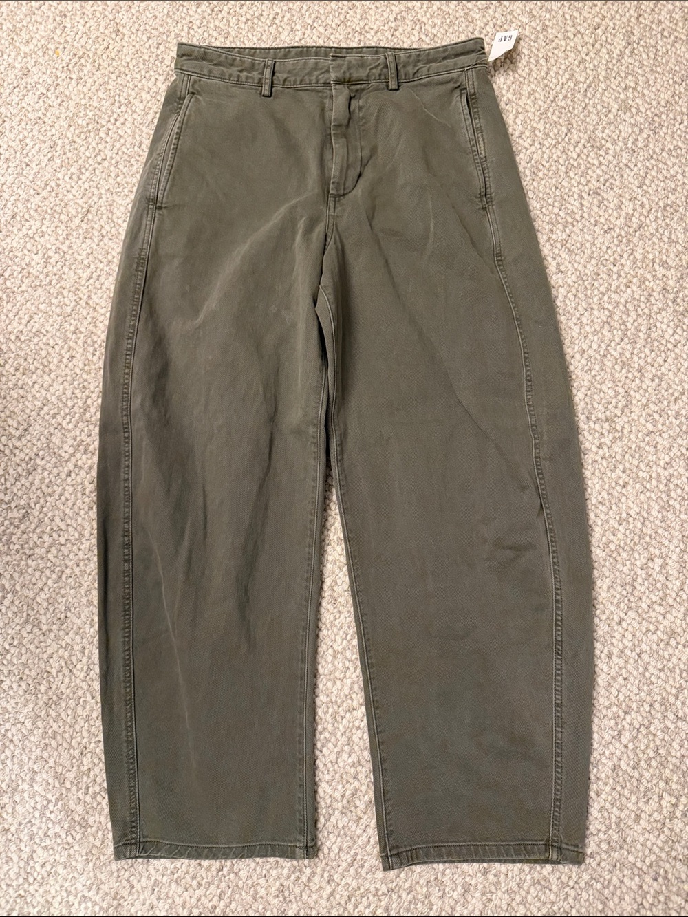 Gap Women’s Olive Barrel-Leg pants